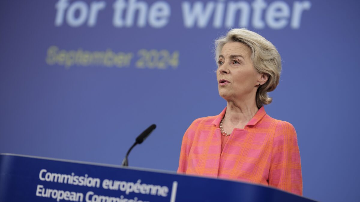 Ursula aiuta Kiev e ci indebita per 35 miliardi