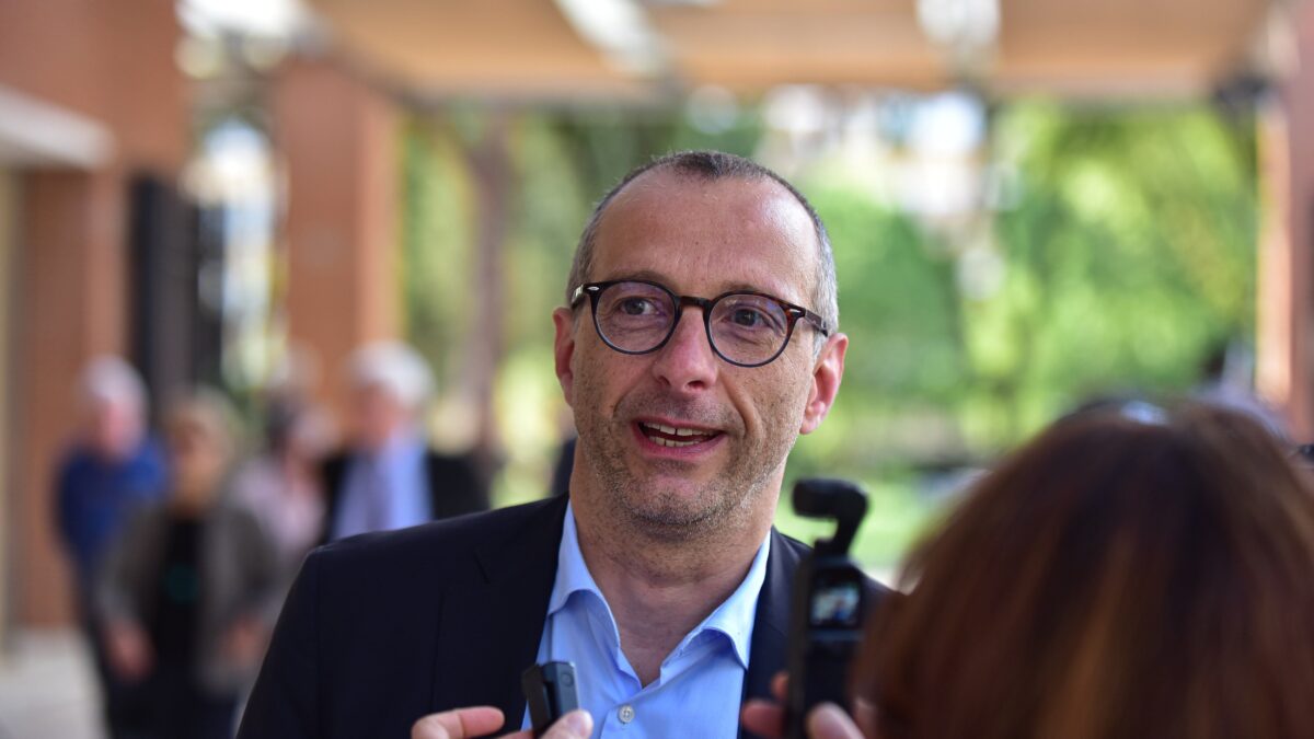 Ricci cerca fondi per la sua Pesaro. Il cassiere era il suo social manager