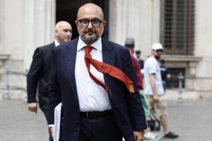 Il futuro di Sangiuliano appeso all’estratto conto