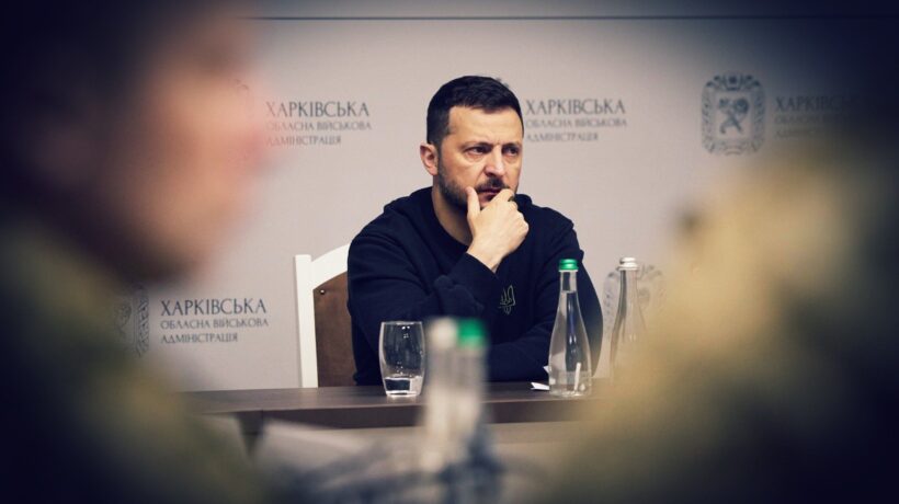 Zelensky perde altri tre ministri. Raid di Mosca fa una strage