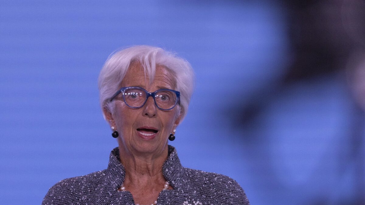 Lagarde non accetta critiche: «Io sono indipendente». Tajani la riporta sulla Terra