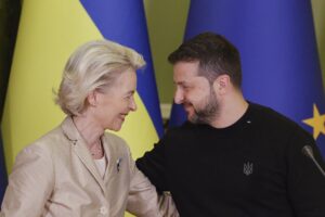 Saltano i soldi del G7 a Kiev: sborserà l’Ue
