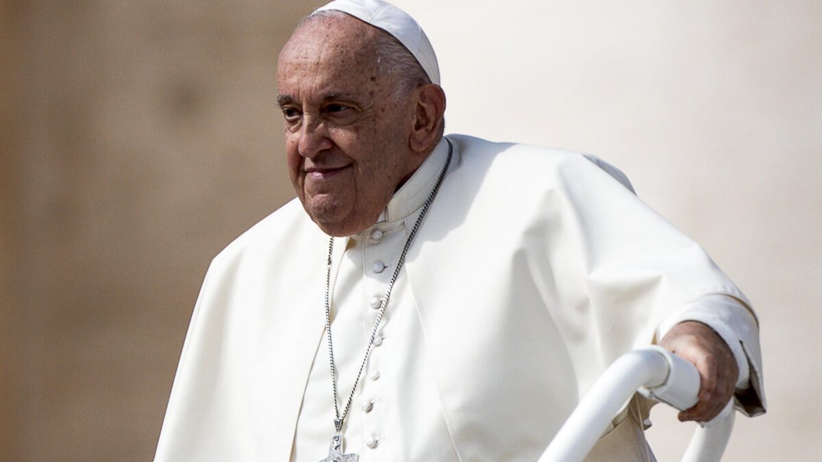 Il Papa ci «bastona» sui pochi figli