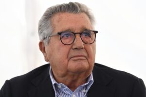 Democrazia a rischio ma pensano agli amorini