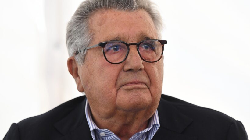 Democrazia a rischio ma pensano agli amorini