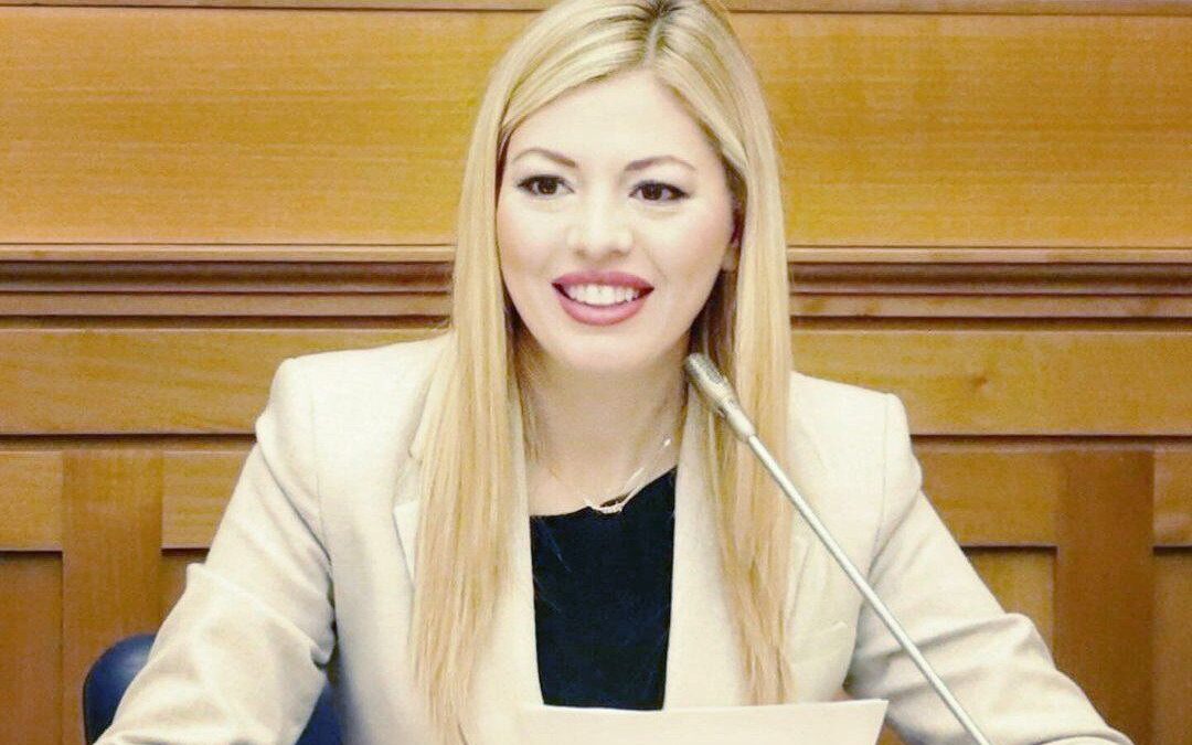 Meloni gela Boccia: «Opposta idea di donna»