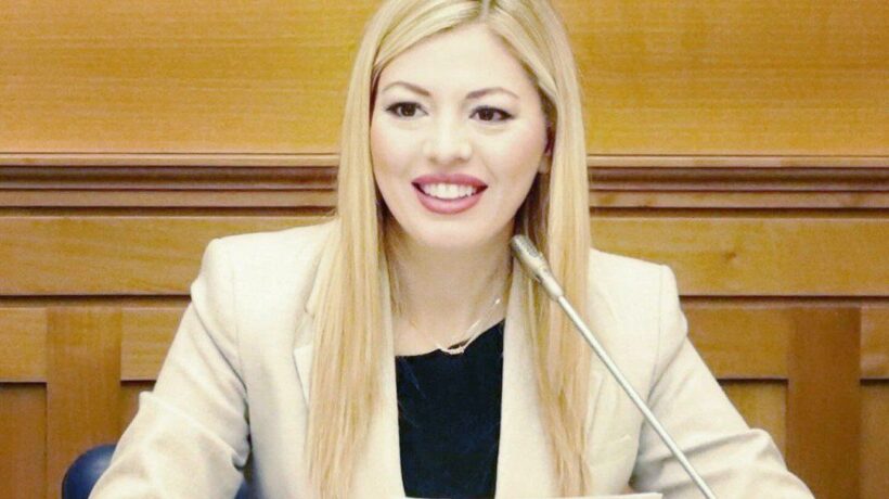 Meloni gela Boccia: «Opposta idea di donna»