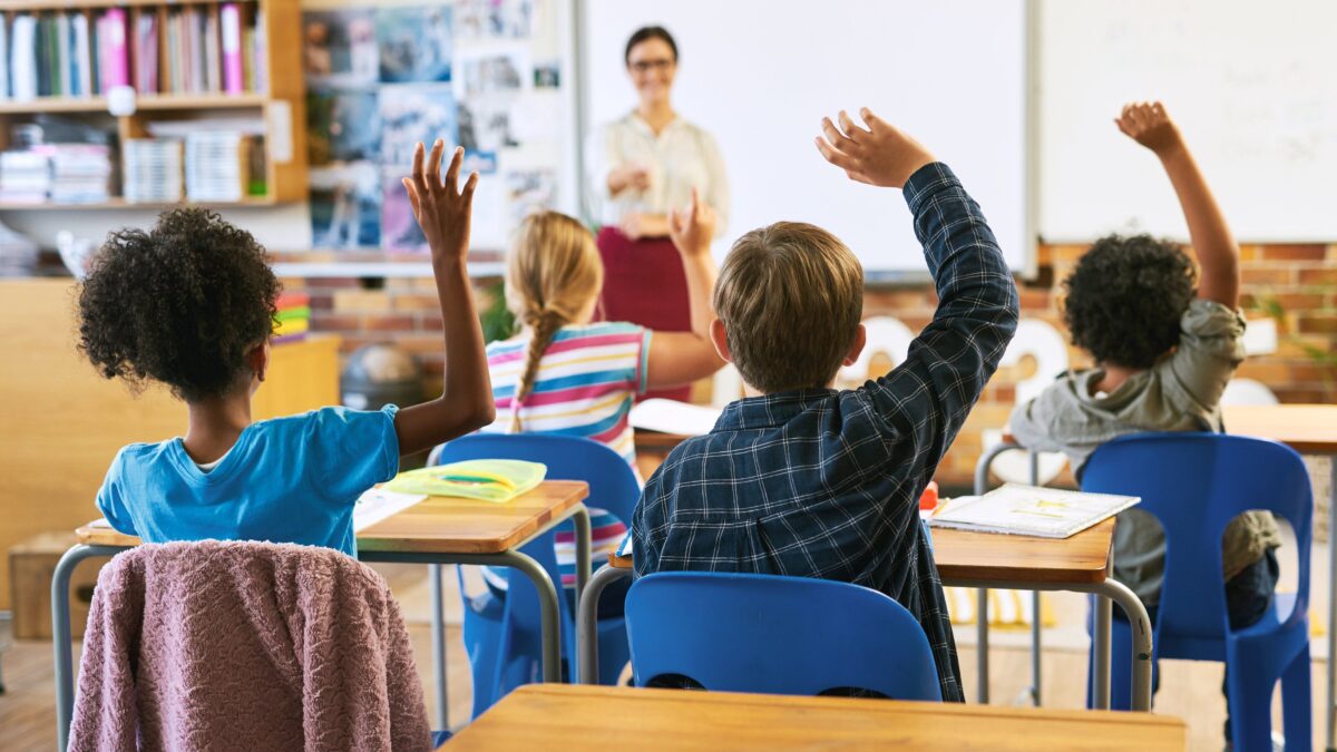 La balla della scuola che integra gli stranieri
