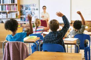 La balla della scuola che integra gli stranieri