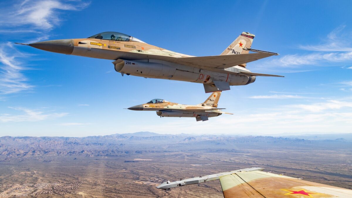 In Ucraina cadono gli F-16, ma spunta un’azienda privata che ne ha addirittura 29