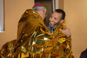 Vescovo e imam pregano per l’invasione