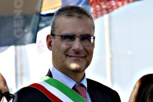 Il centrodestra vuole tenere Genova