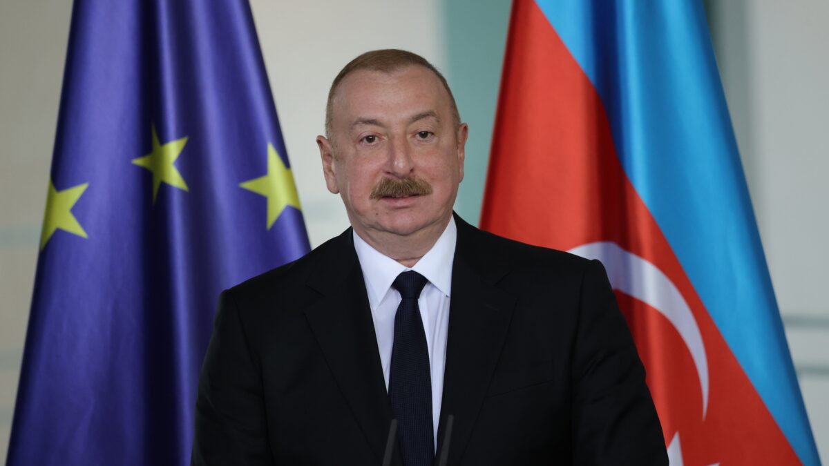 L’impegno green cancella le atrocità di Baku