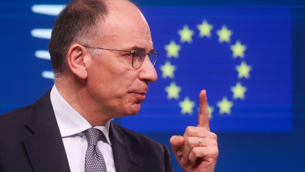 Letta molla di nuovo il Parlamento per andare all’università a Madrid