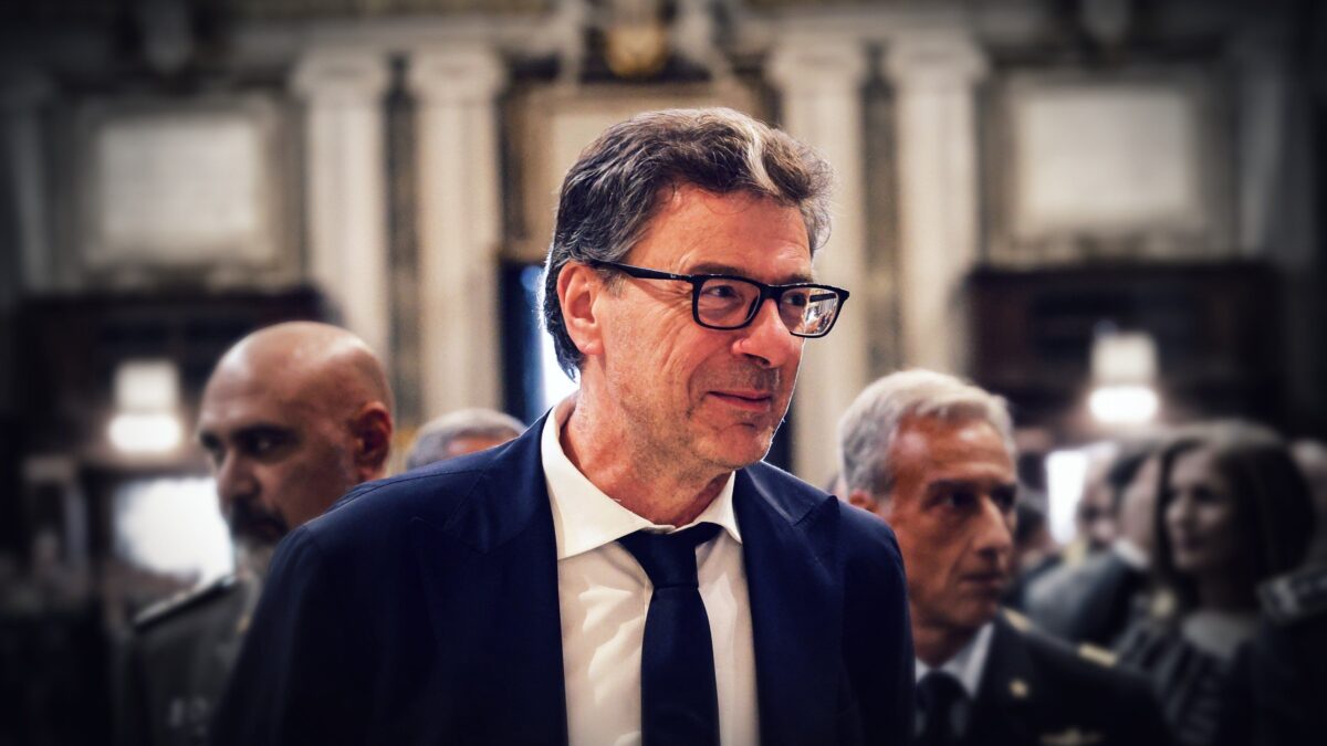 Diminuisce il deficit ma resta la tensione con le banche dopo l’uscita del Mef