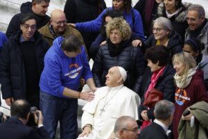 Il Papa chiede un «obolo» per le Ong