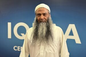 Espulso l’imam pro Hamas tutto casa e jihad