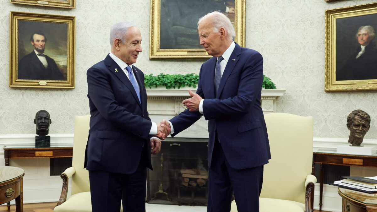 L’attacco agli ayatollah è pronto. Netanyahu accelera, Biden frena