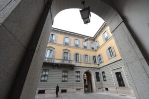 Assemblea senza Caltagirone e Delfin. Ripartono le tensioni su Mediobanca