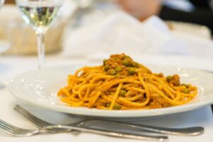 È la più amata da italiani e stranieri. La pasta va oltre i luoghi comuni