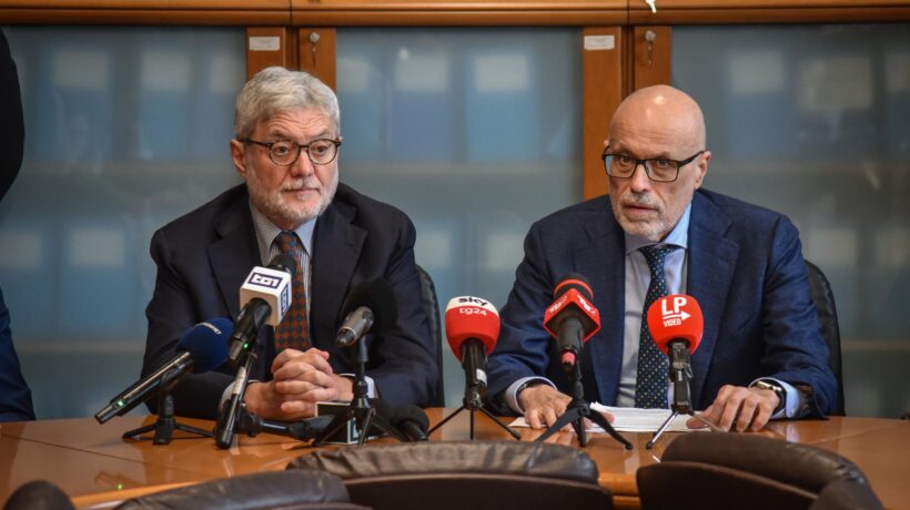 Quando il manager indagato diceva: «Figuratevi se chiedo dati riservati»