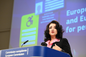 L’Ue vive su Marte o ci prende in giro: «Sui migranti si cambia… nel 2026»