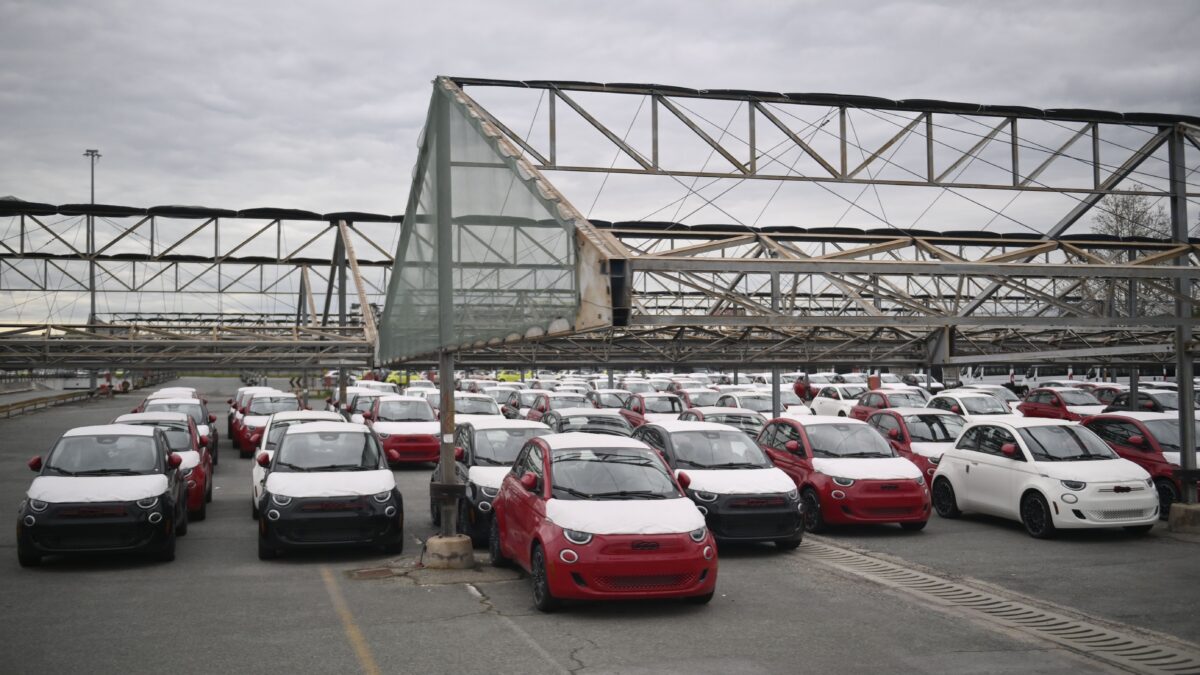 Saga Stellantis, altro stop a Cassino. I fornitori: auto in panne grazie all’Ue