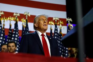 Esercito in campo e divieti stringenti. Trump «picchia duro» sui clandestini