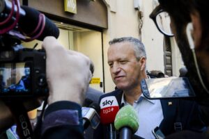 Il caso Unicredit divide il governo: Forza Italia si smarca dalla Lega