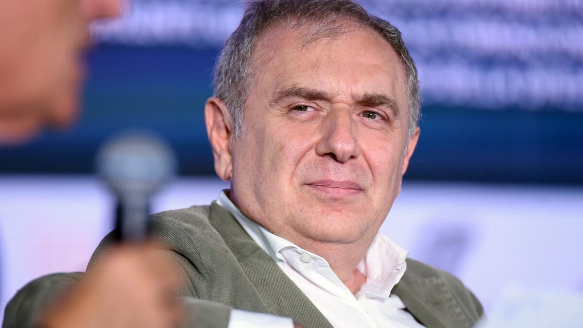 L’Anm si lagna: «L’aria è pesante»