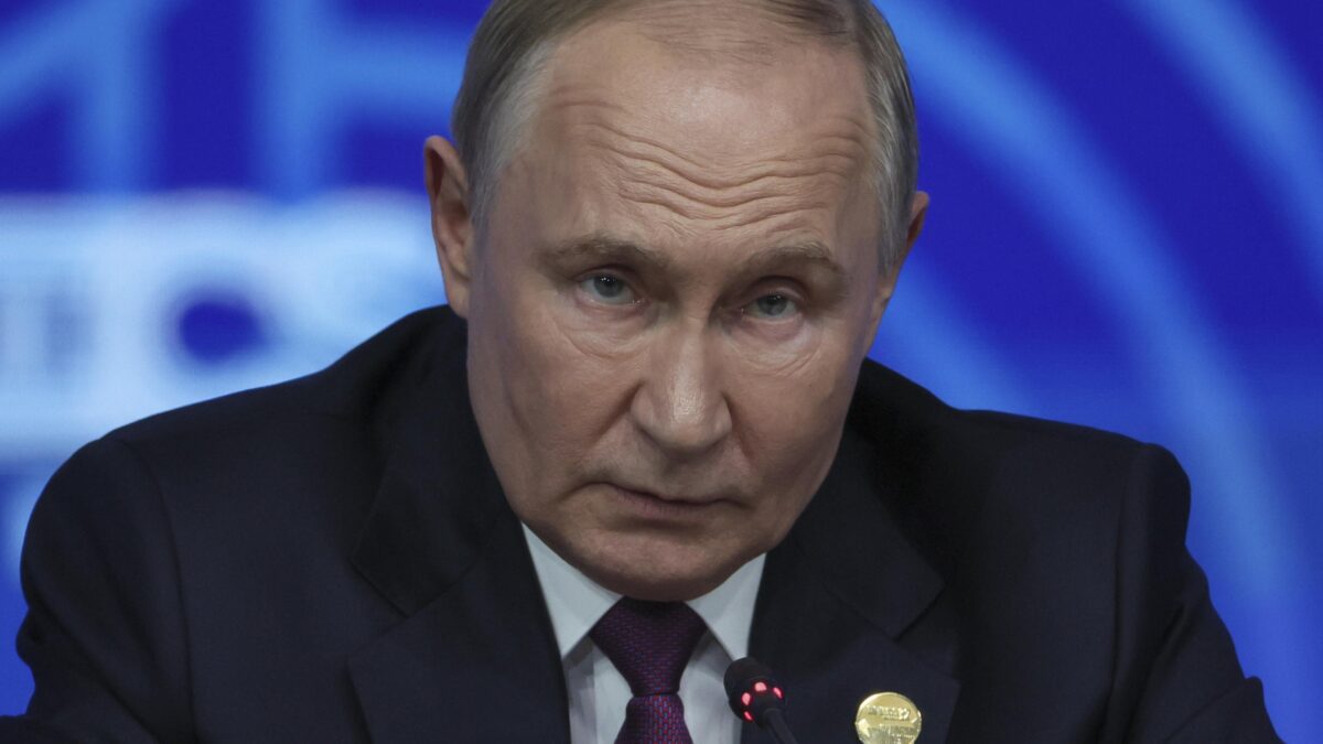 Sottovoce lo dicono tutti: trattiamo con Putin