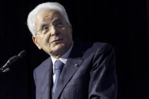 Applicare leggi che si disapprovano: Mattarella lo insegni ai magistrati