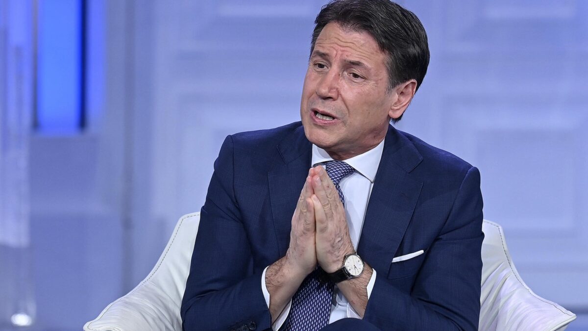 Conte costretto al voto bis teme l’astensione