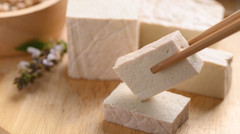 Dall’identità territoriale all’ideologia globalista. Così il tofu si è insinuato nei mercati italiani