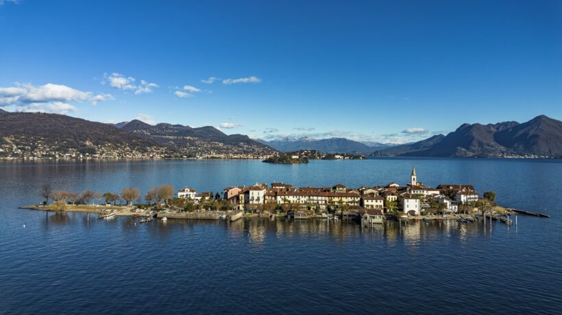 Isole d’autunno, dalla Lombardia al Piemonte ecco quali visitare in questa stagione