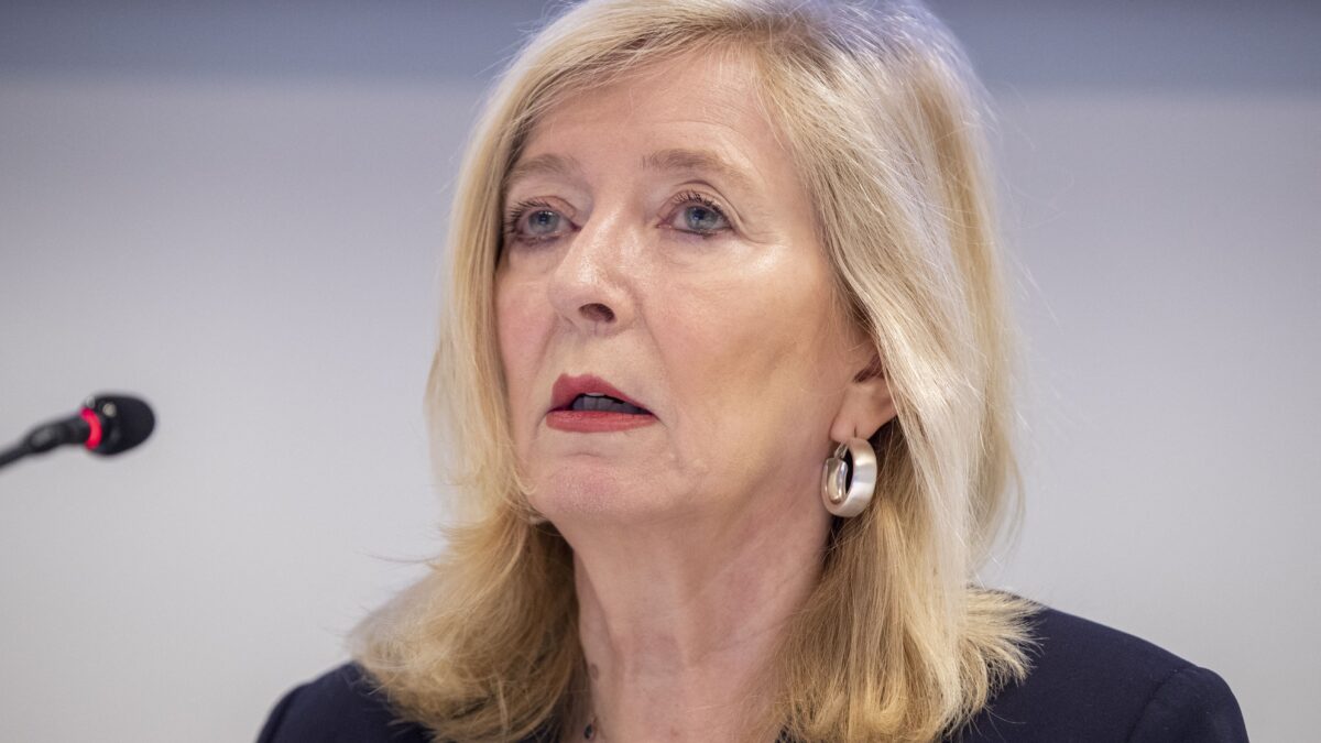 «La Von der Leyen è responsabile di una cultura anti trasparenza»