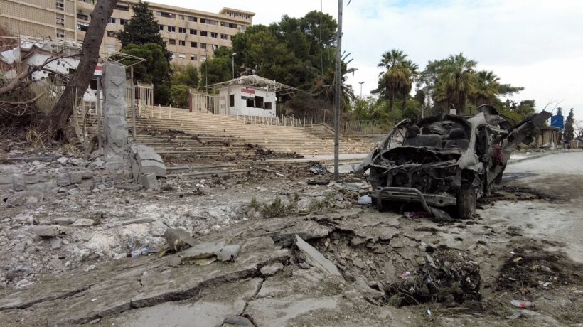 Siria, bombe russe sui ribelli. Per paura degli islamisti Mosca leva le navi da Tartus