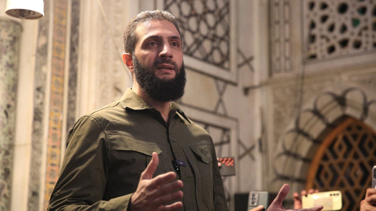 Al «moderato» Jolani cade la maschera: polizia morale in Siria e sharia con la forza