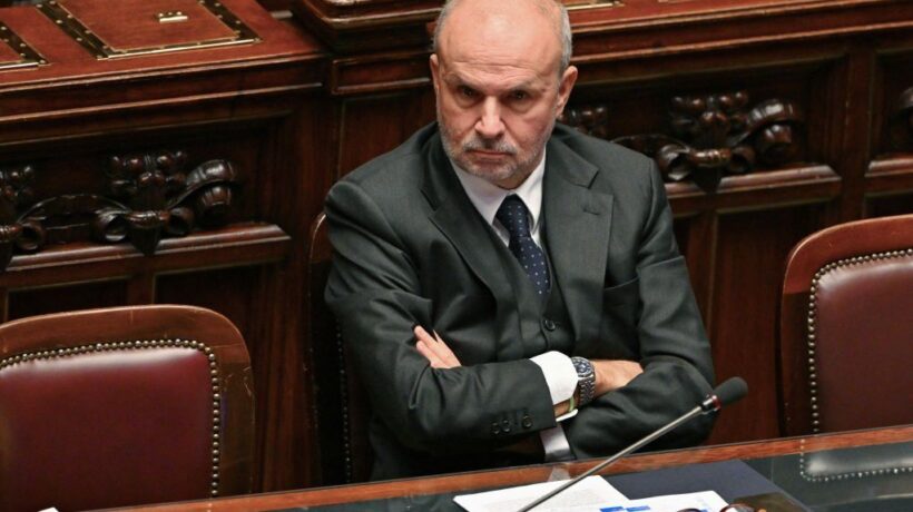 Un non vaccinato ha diritto alle cure. Perché Fedriga non riesce a dirlo?