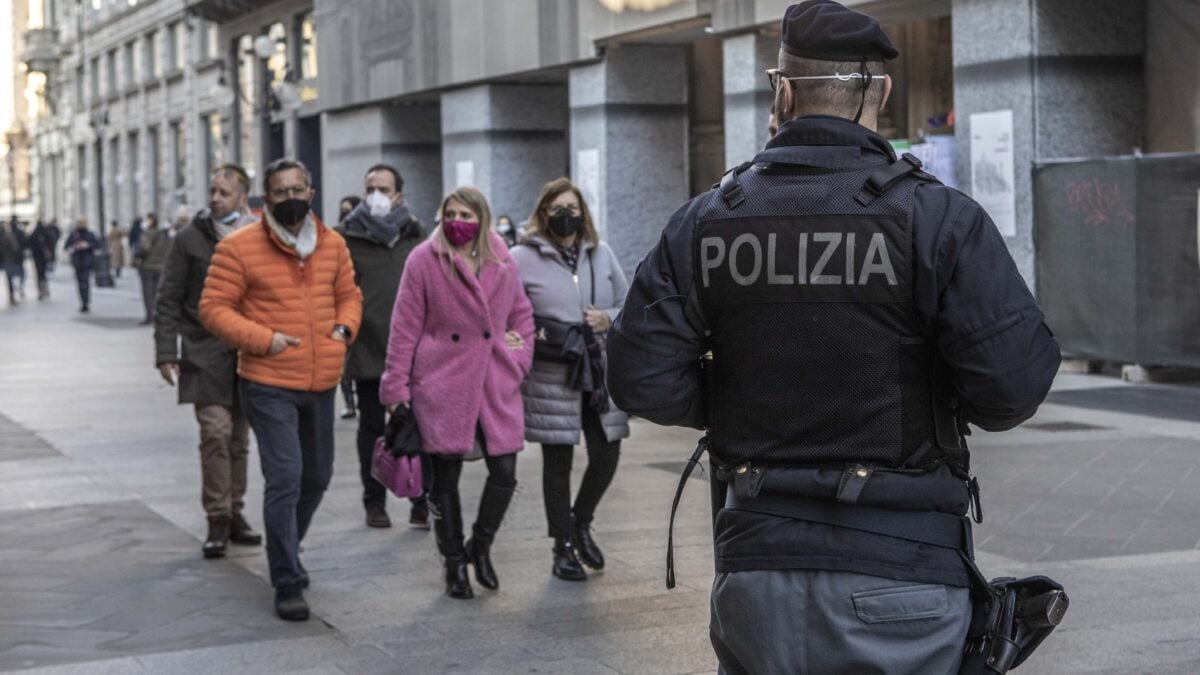 Cancellare le multe è sacrosanto: ora si rimborsi chi perse lo stipendio