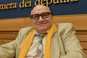«Io, per 30 anni intrappolato in una setta»