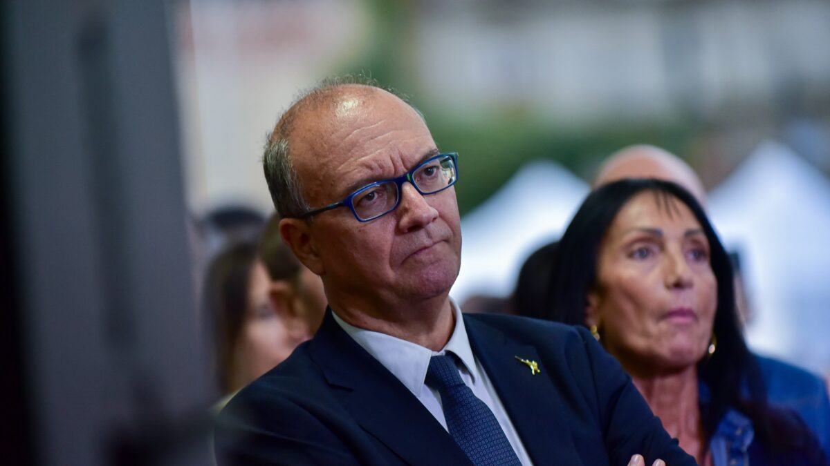 «Non indeboliremo la figura del padre»