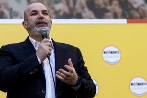 Crimi: «Magheggi sul voto? Volevo una cartuccera di 5.000 Whatsapp»