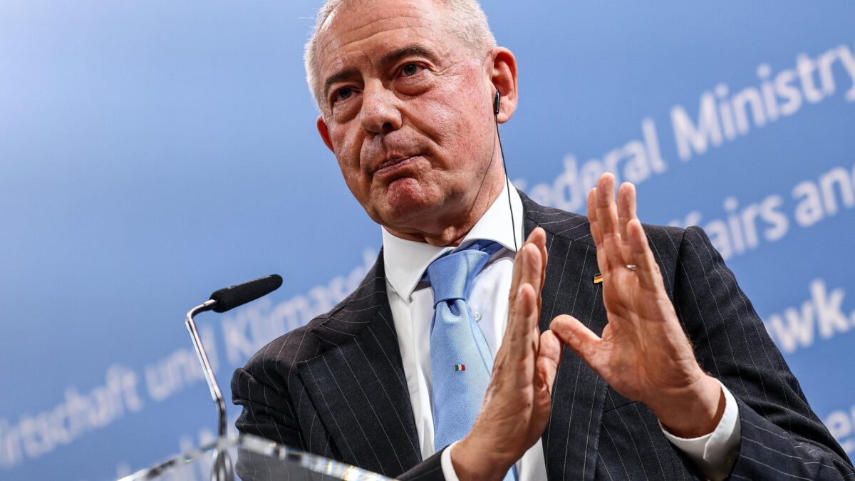 Dal governo 750 milioni per la filiera dell’auto. No agli aiuti a Stellantis