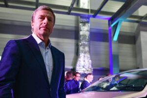 Mentre il mondo dell’auto affonda Bmw si schiera con le sanzioni verdi