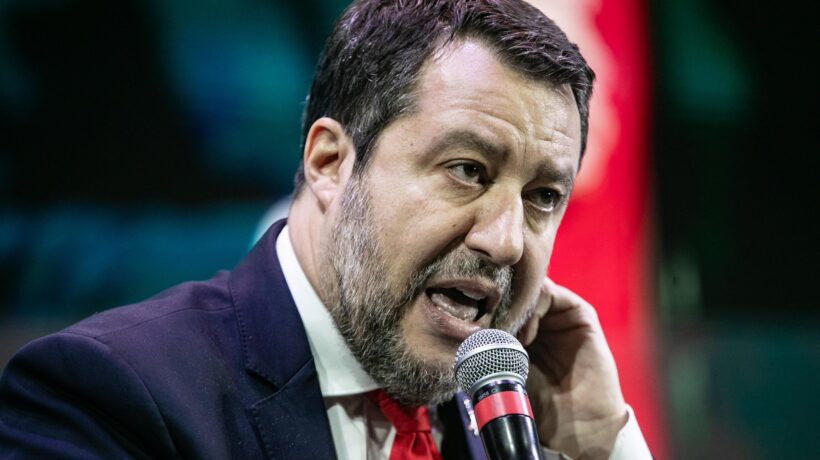 Fare politica non diventi un reato