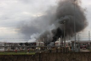 Esplosione al deposito Eni di Calenzano (Firenze)