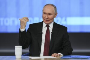 Giallo sui conti bancari chiusi ad associazioni e testate accusate di «filo putinismo»