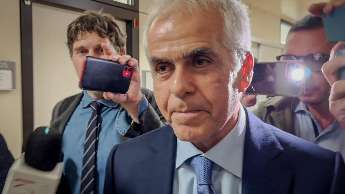 Gallo (Equalize) interrogato per 7 ore