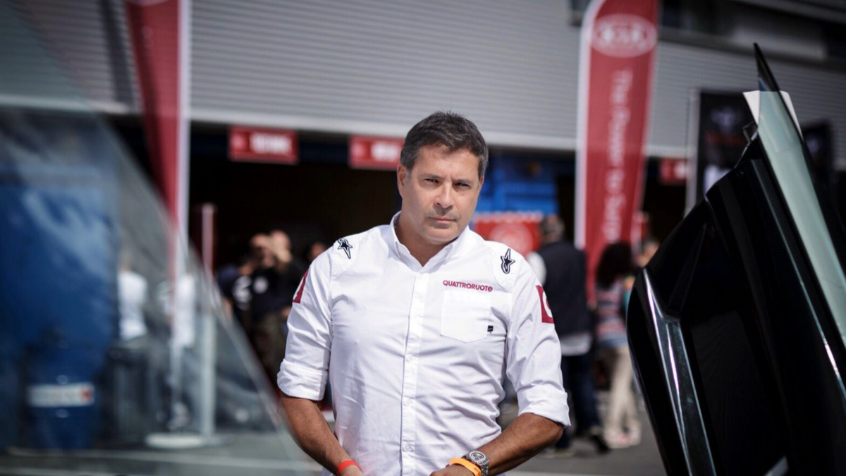 «Tavares invitava a produrre le automobili fuori dall’Italia»